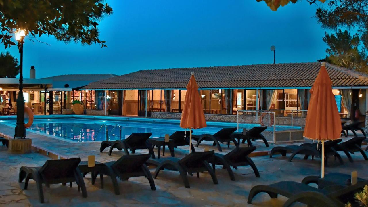 Valais Hotel Alykanas  Exterior photo